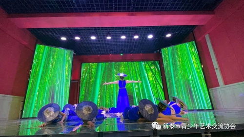 濱湖校區(qū)周末考級(jí)班學(xué)生參與《祝福驛站》欄目錄制，探索廣播電視節(jié)目制作經(jīng)營魅力